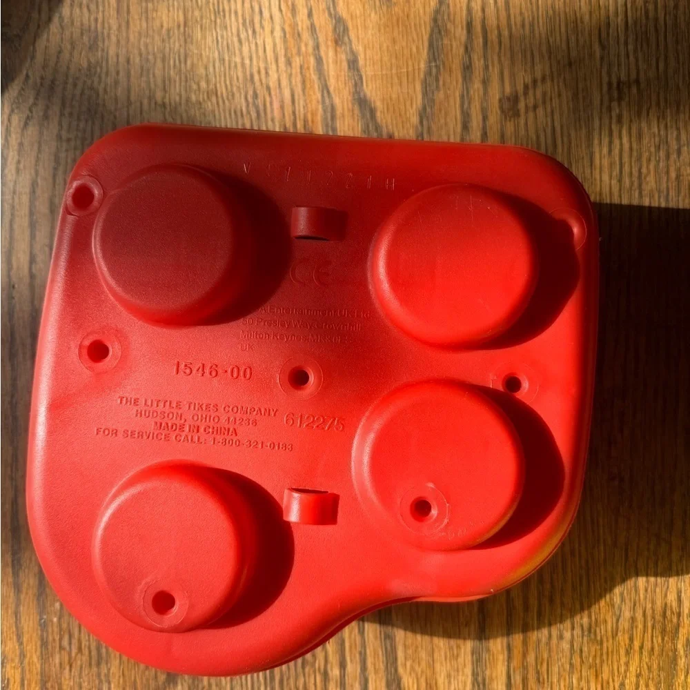 Little Tykes red 4 note xlyaphone piano